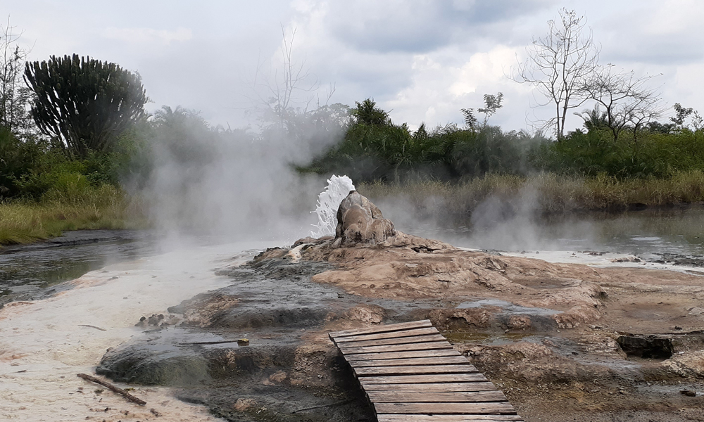 Sempaya hotsprings in Semuliki National Park